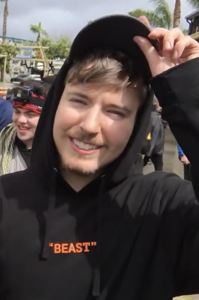 MrBeast Net Worth 2023 - How Much is He Worth? - FotoLog